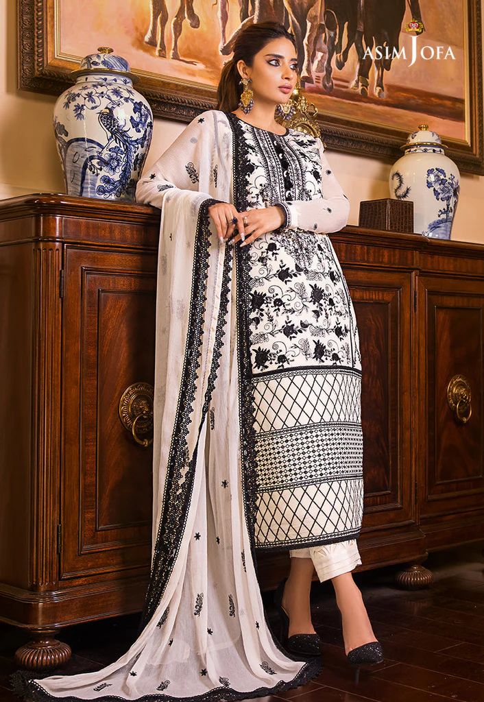 Asim Jofa Maahru and Noorie 13