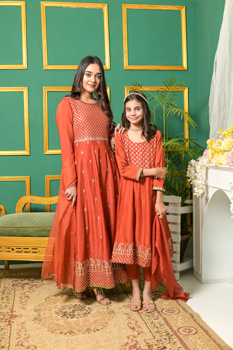 Rafia Mother Daughter Eid Girls Dress 10 Rafia Mother Daughter Eid Girls Dress 10