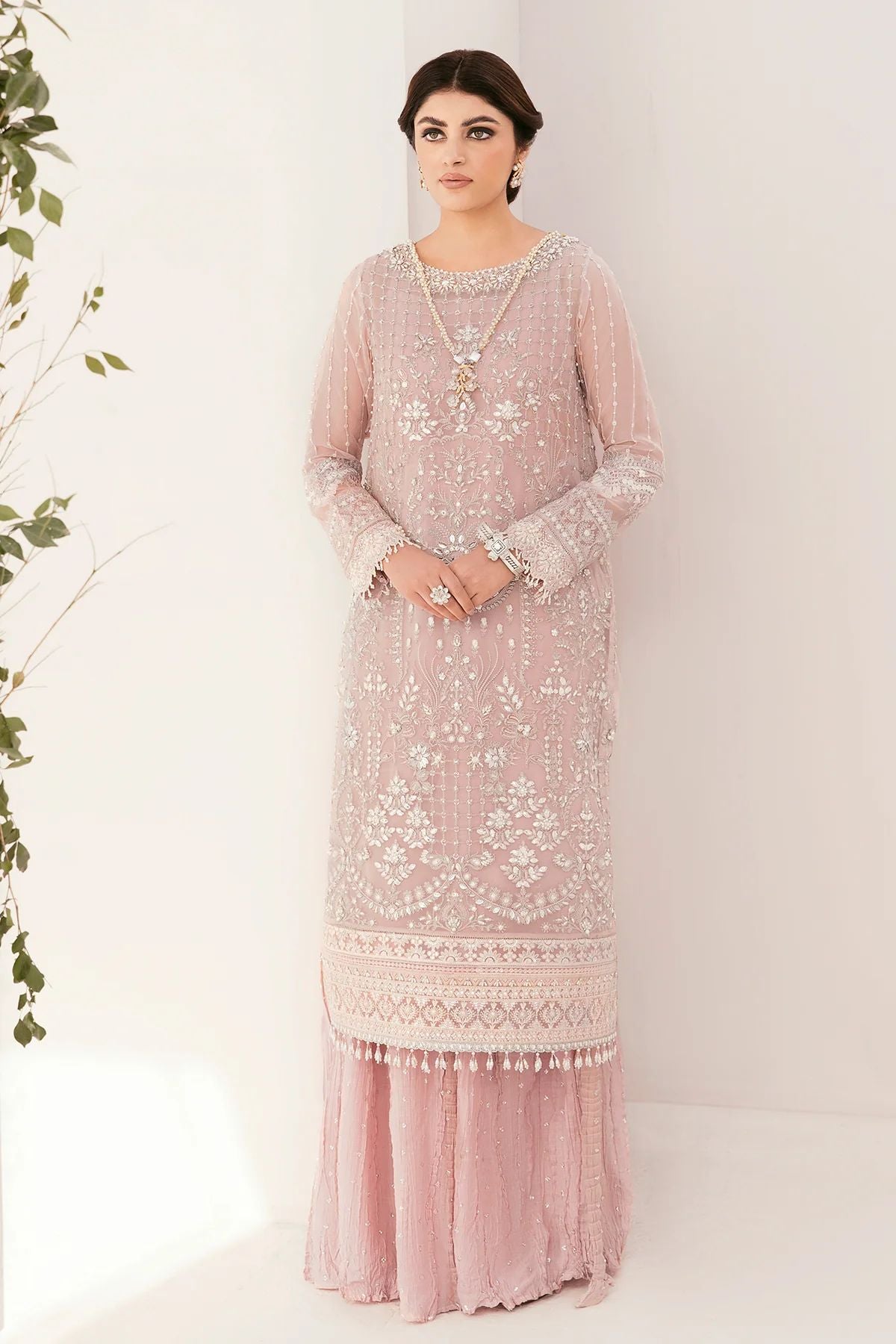 Baroque Chantelle Formal Collection 05