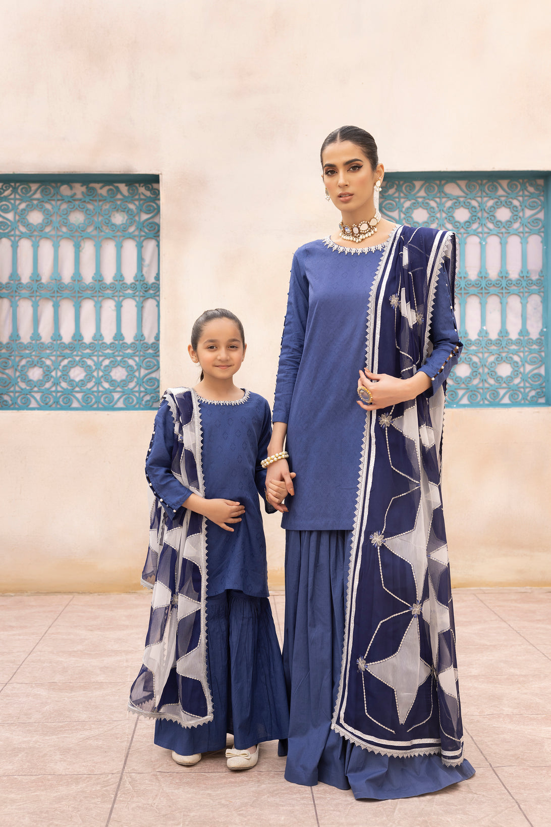 Mona Self Jacquard Mother Daughter Girls Dress 03