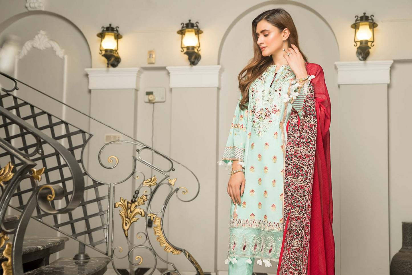 Ready to Wear 3 Pcs Lawn Embroidered Dress by Aabpara 02