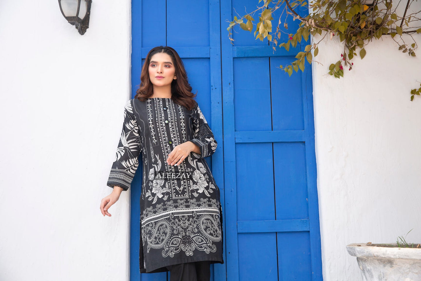 Ready to Wear 2 Pcs Dress with Handwork Details by Aleezay 08