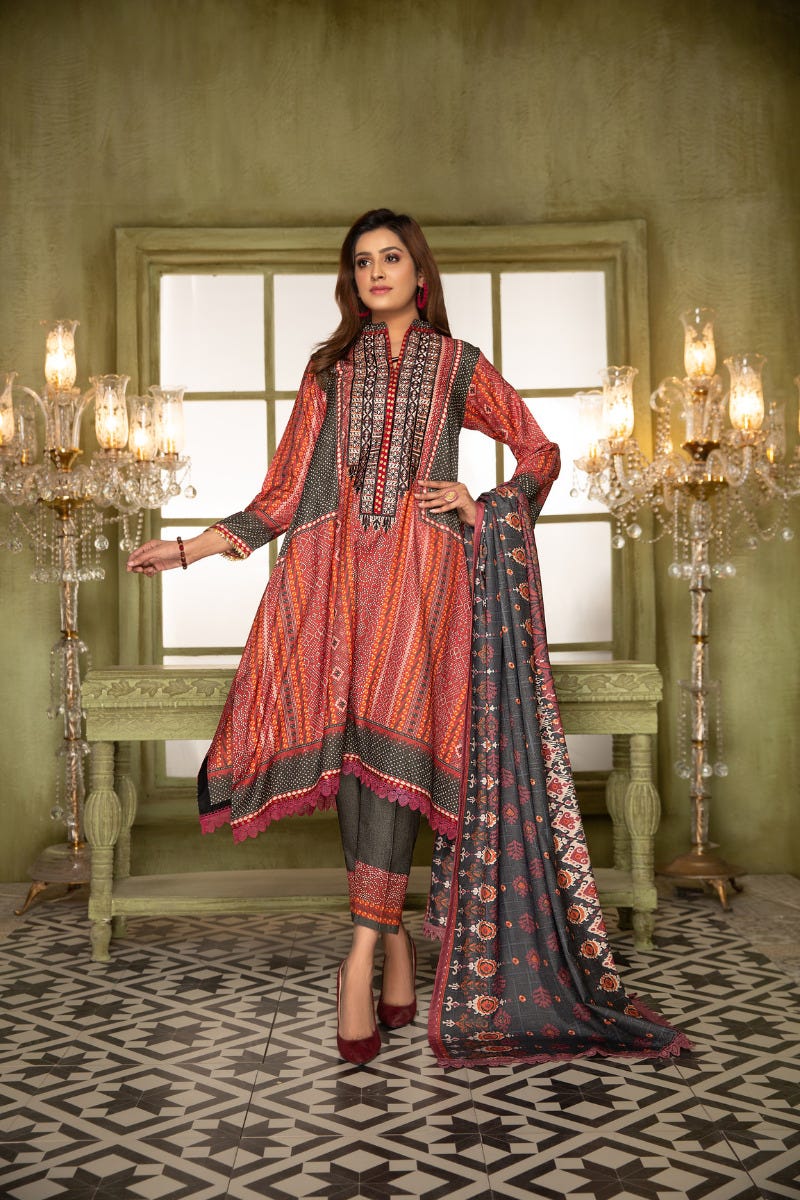 Winter Ready to Wear 3 Pcs Embroidered Dress by Aleezay 03