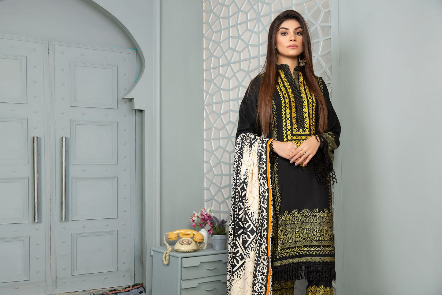 Winter Ready to Wear Embroidered Collection by Aleezay 04