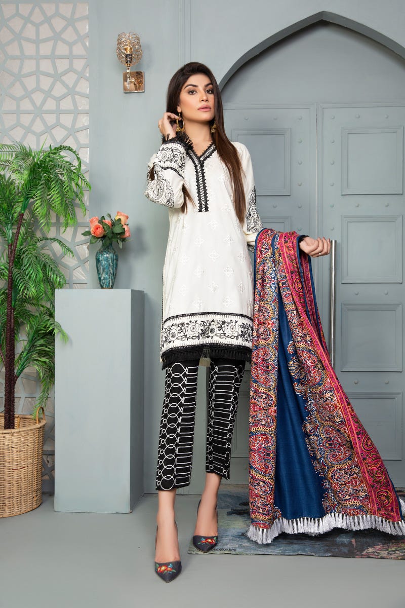 Winter Ready to Wear Embroidered Collection by Aleezay 07