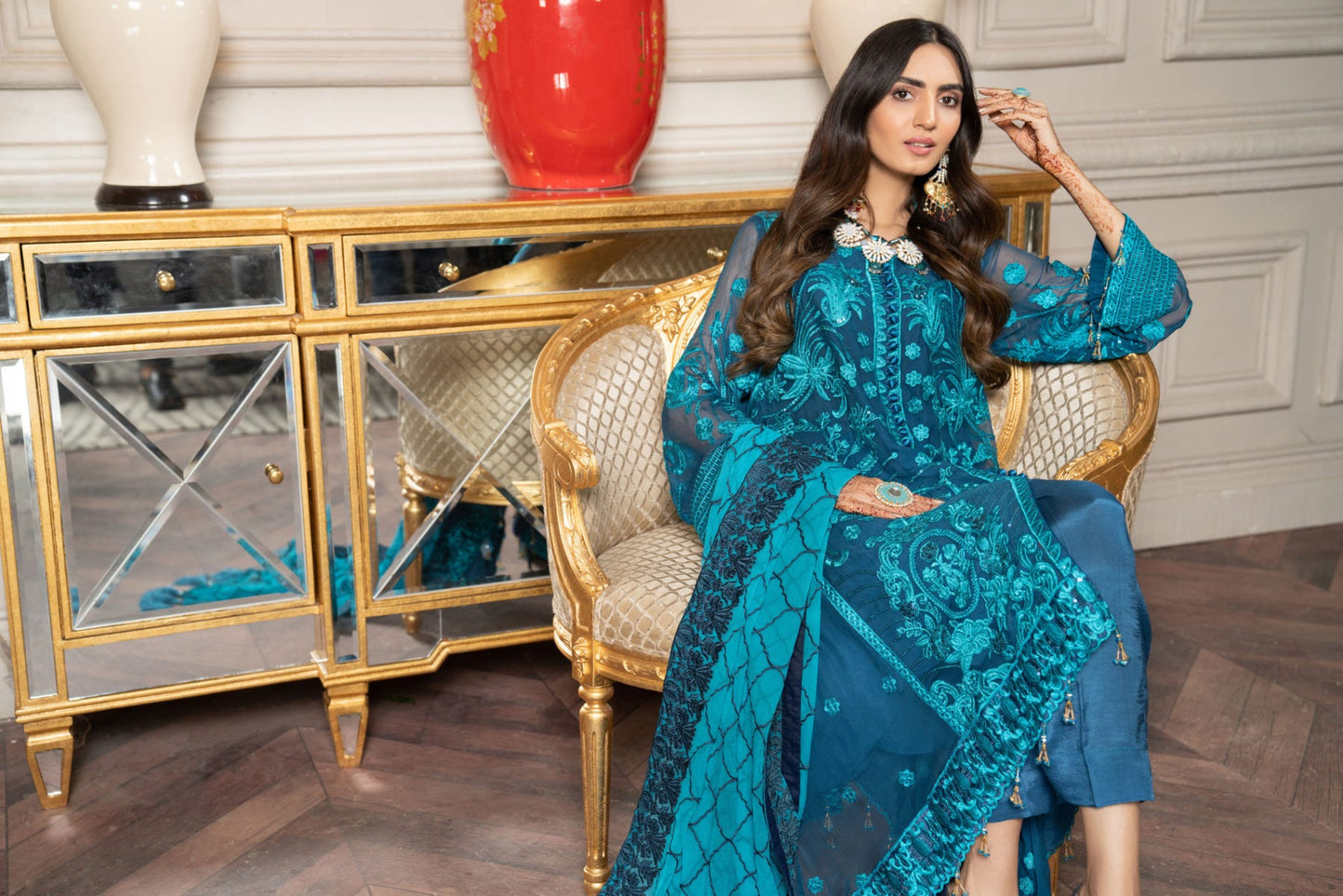 Luxury Formal Chiffon Embroidered Collection by Aleezay 02