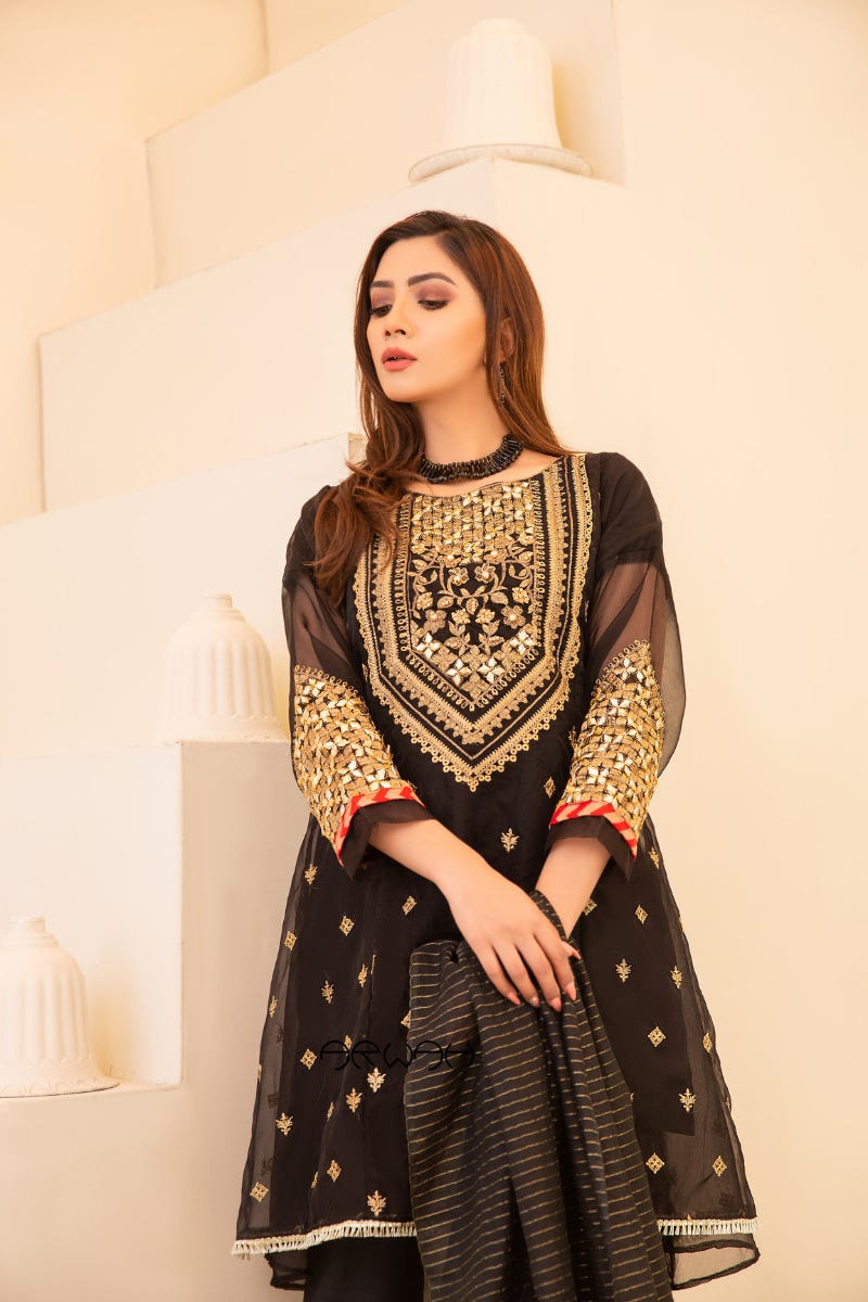 Winter Ready to Wear 3 Pcs Embroidered Collection by Arwah 04