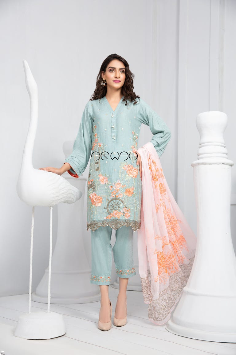 Winter Ready to Wear Embroidered 3 Pcs Dress by Arwah 06