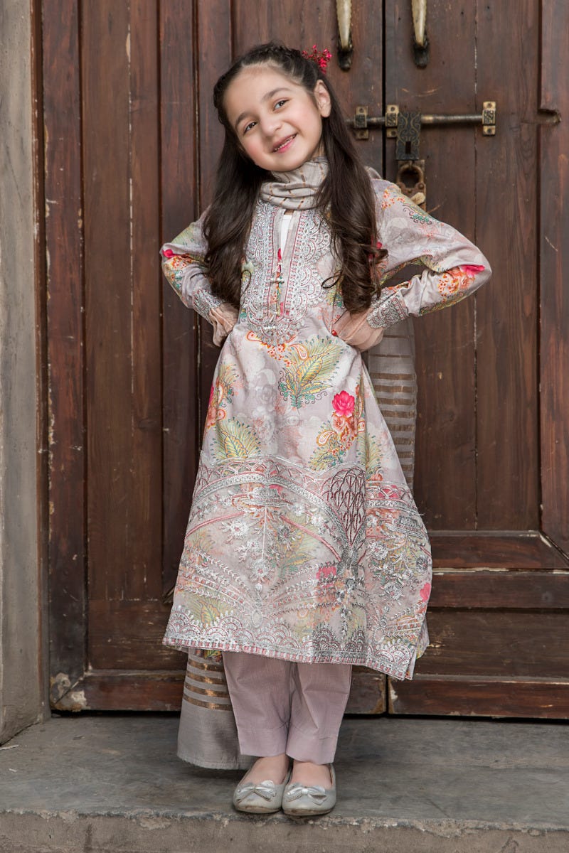 Kids Ready to Wear 3 Pcs Lawn Collection by Arwah 02