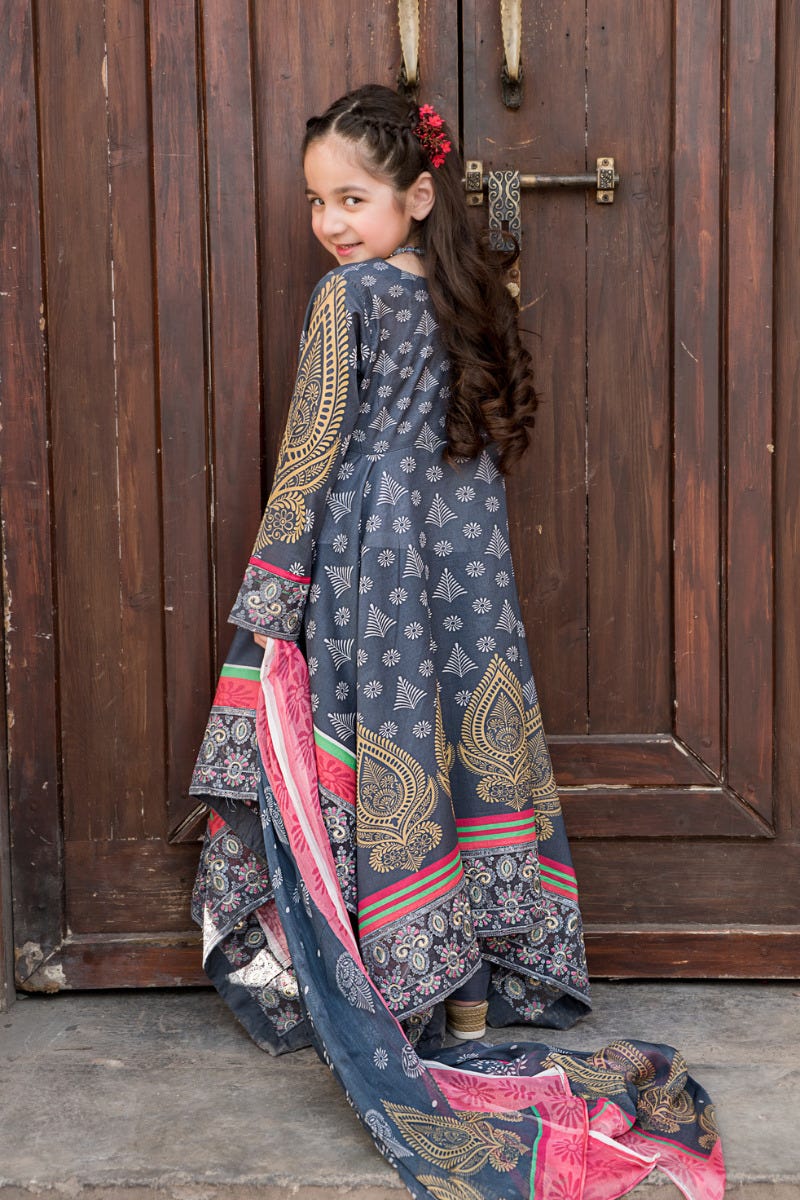 Kids Ready to Wear 3 Pcs Lawn Collection by Arwah 06