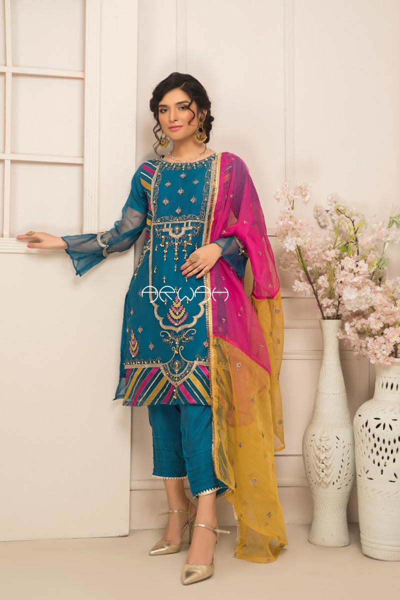 Ready To Wear 3 Pcs Semi Formal Collection by Arwah 4
