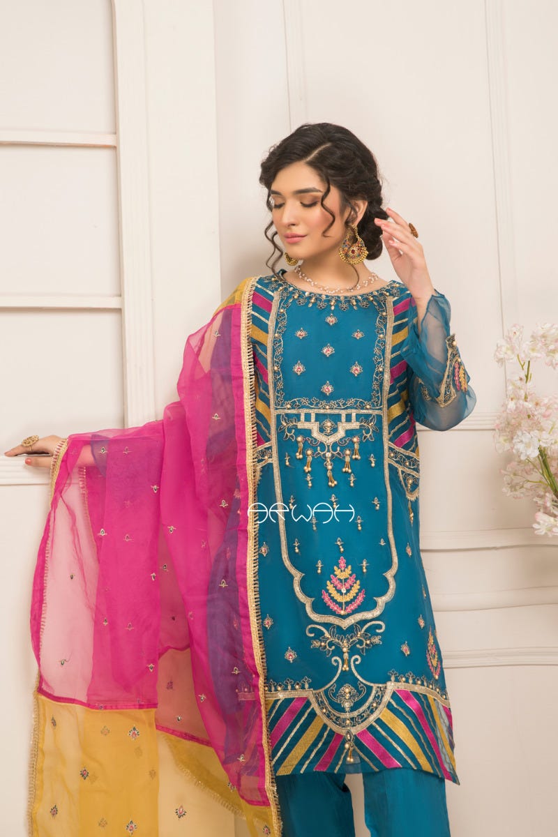Ready To Wear 3 Pcs Semi Formal Collection by Arwah 4