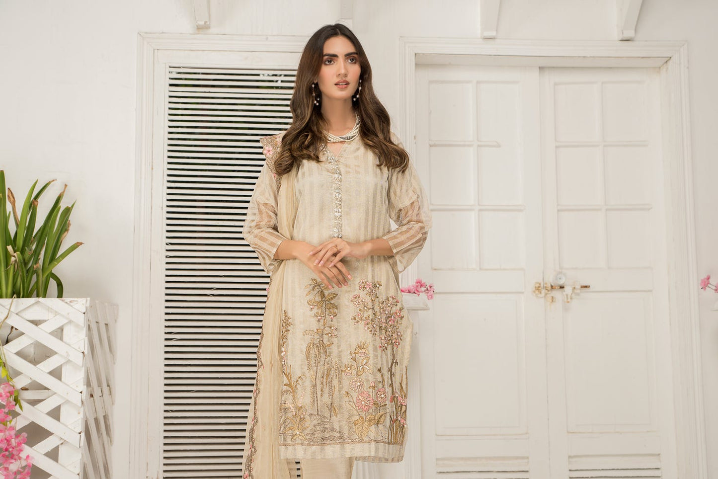 Ready to Wear 3 Pcs Semi Formal Embroidered Dress by Arwah 09