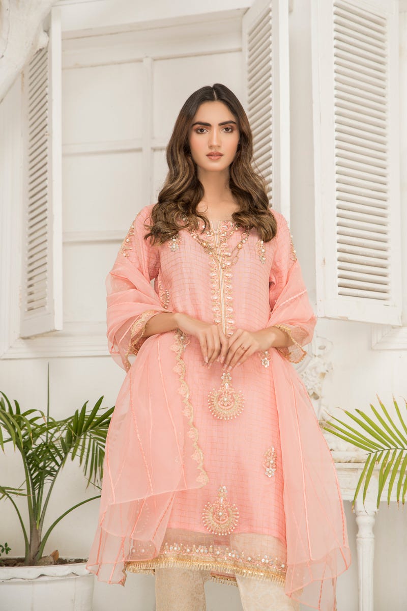 Ready to Wear 3 Pcs Semi Formal Embroidered Dress by Arwah 01
