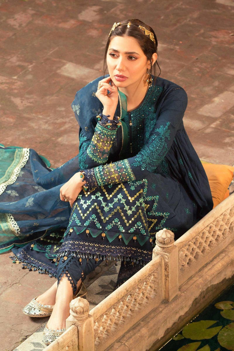 Luxury Lawn Ready to wear collection by Maria B 15B