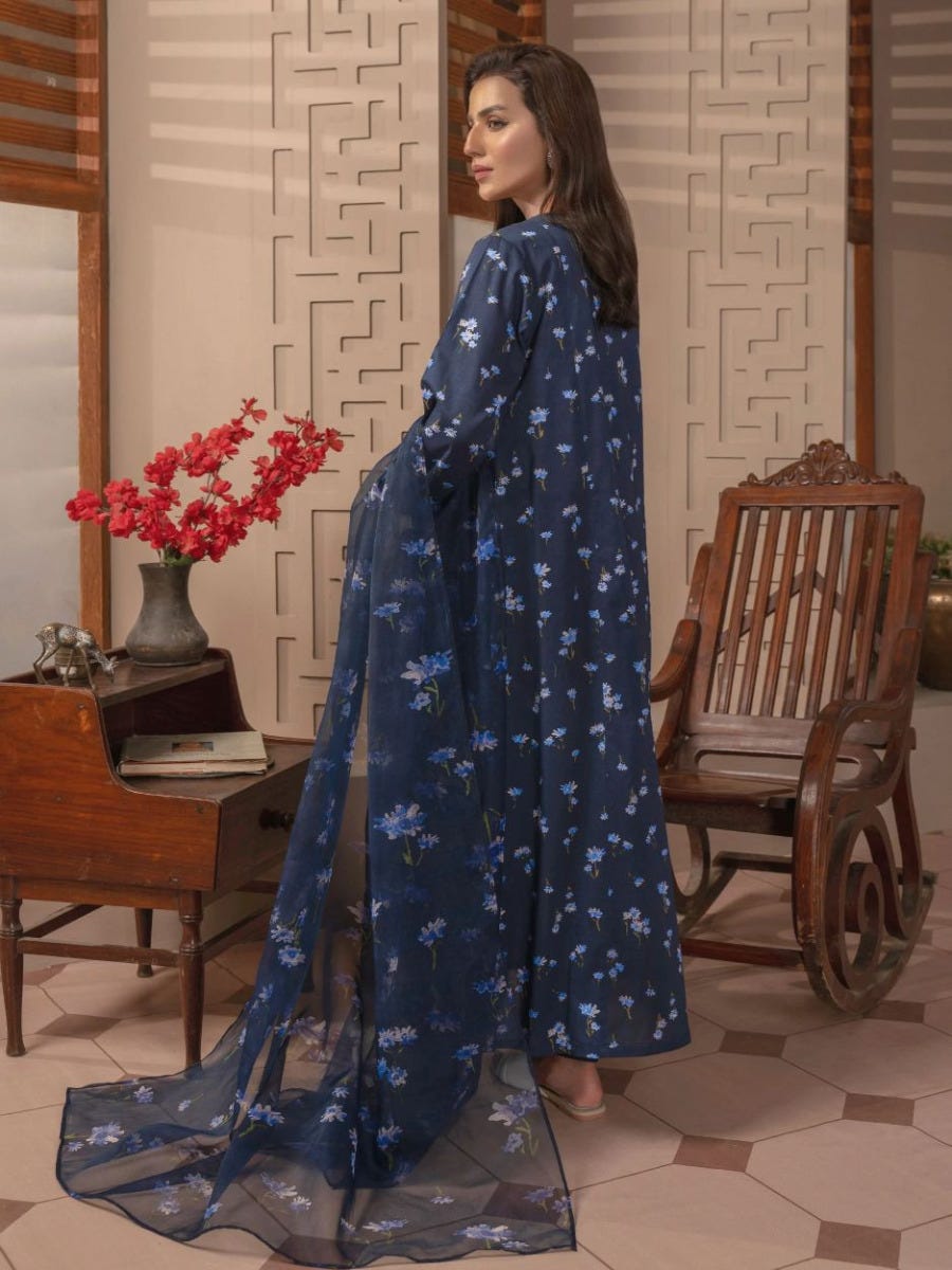 Autumn Ready to Wear Cambric 3 Pcs Dress by Limelight 41
