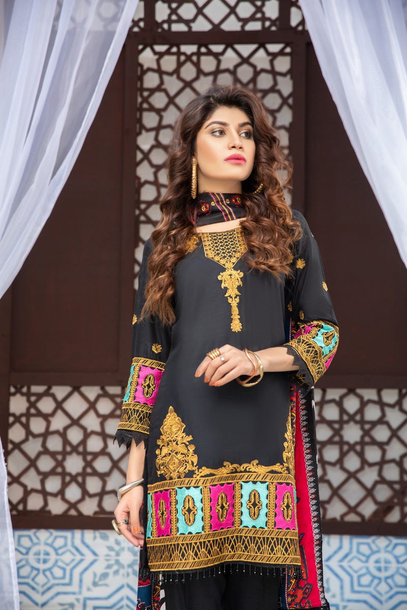 Gulwarun Winter Ready to Wear 3Pcs Embroidered Collection 04