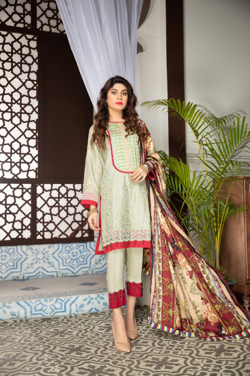 Gulwarun Winter Ready to Wear 3Pcs Embroidered Collection 10