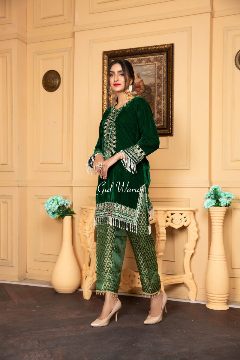 Velvet Ready to Wear Embroidered Collection by Gulwarun 10