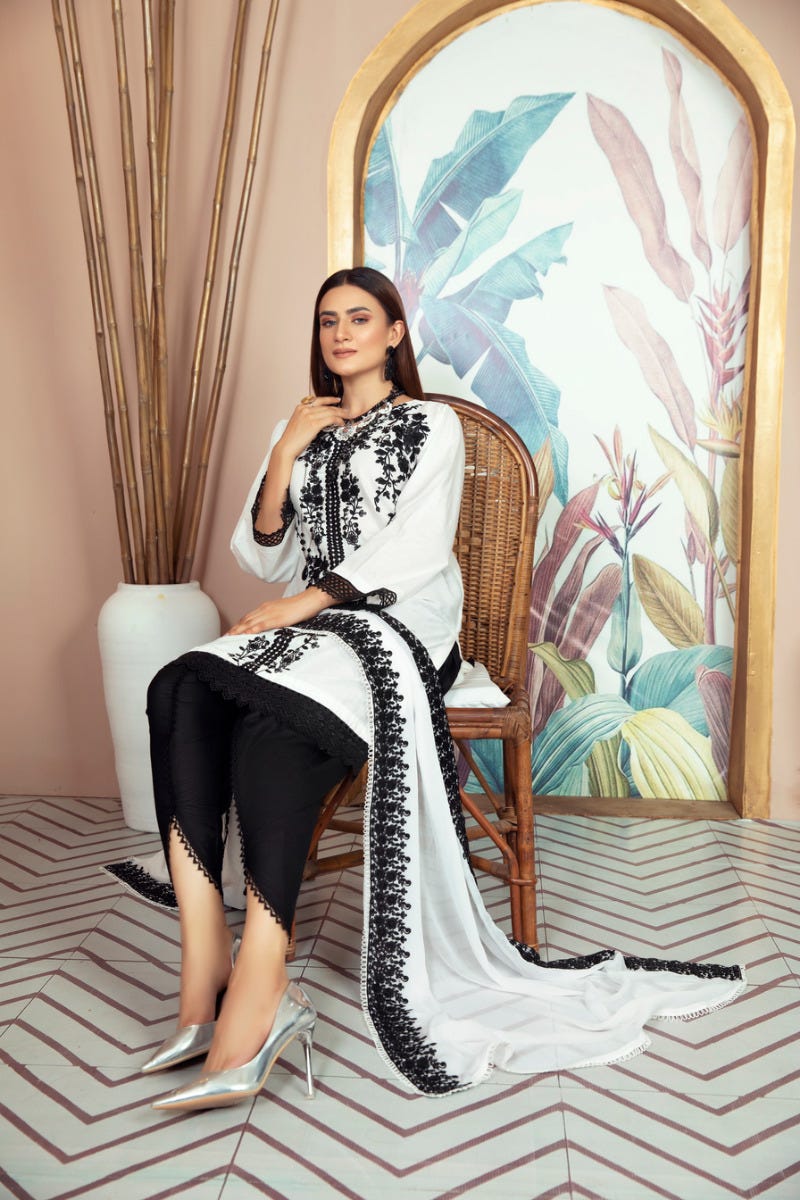 Luxury Lawn Ready to Wear 3 Pcs Collection by Gulwarun 03