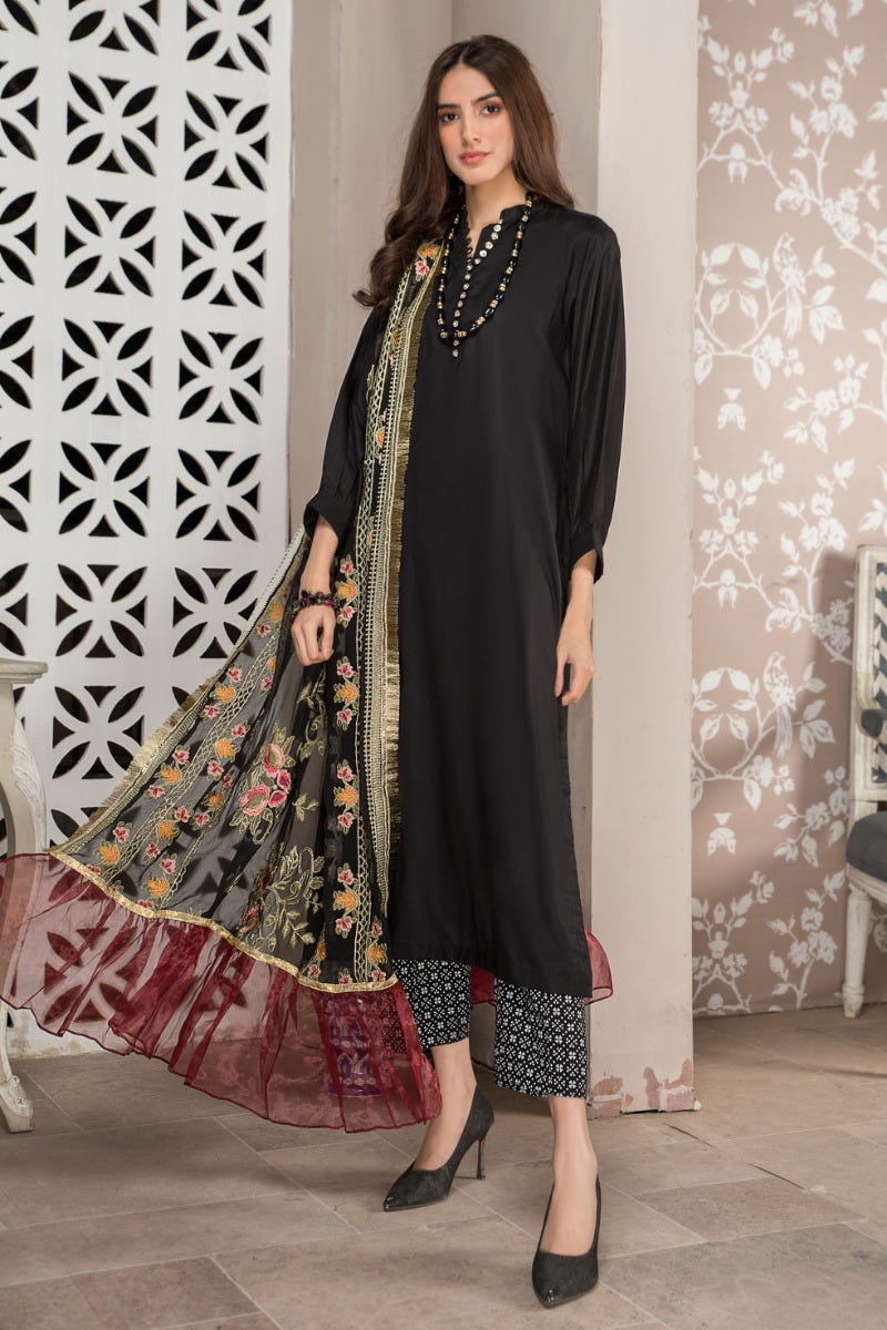 Winter Ready to Wear 3 Pcs Dress by Gulwarun 05