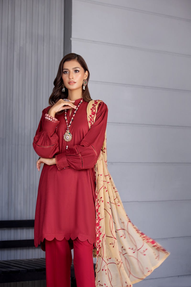 Winter Ready to Wear 3 Pcs Embroidered Dopatta Dress by Gulwarun 08