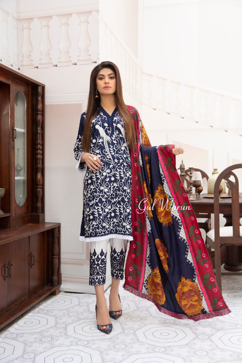 Luxury Winter Ready to Wear Collection by Gulwarun 01