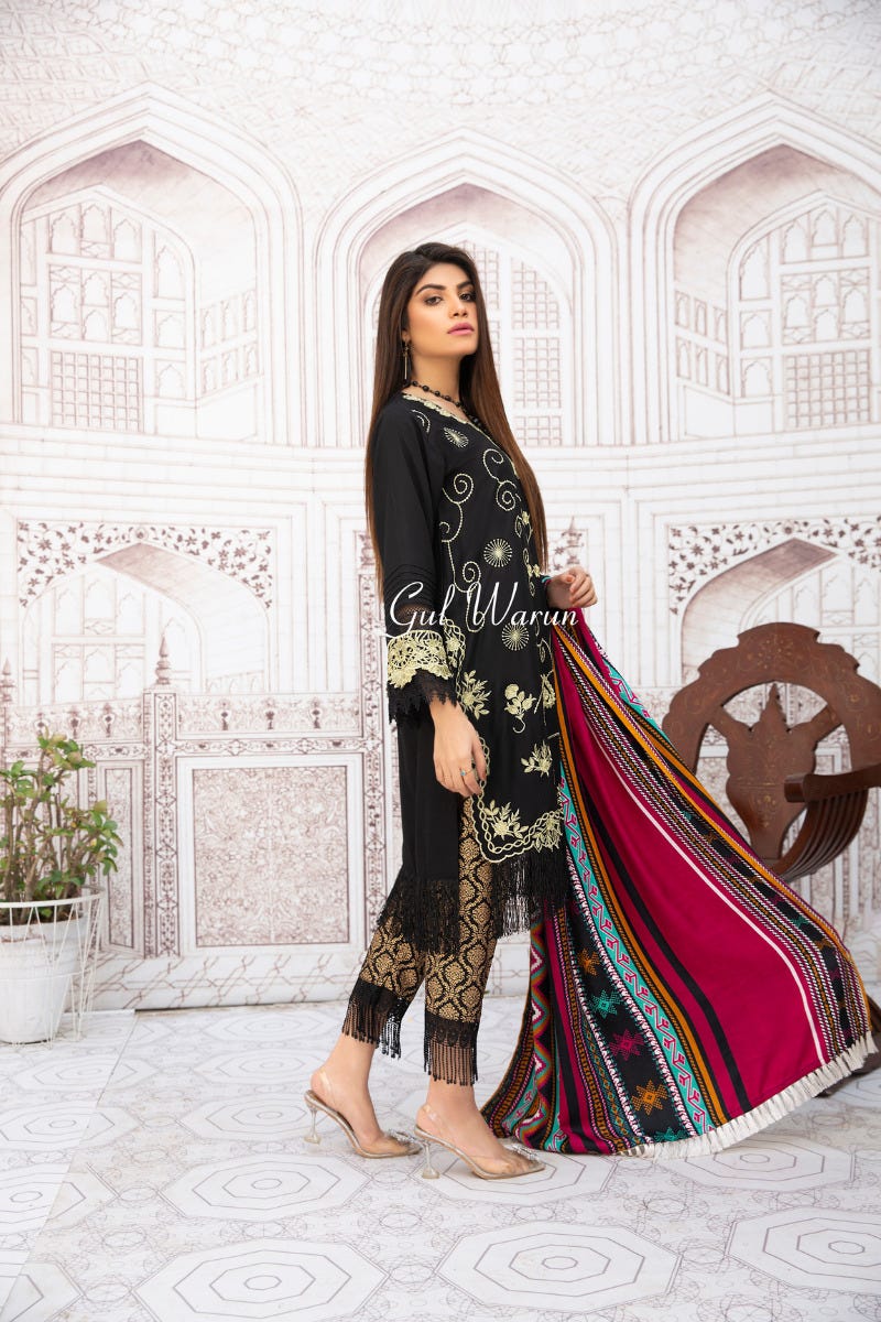 Luxury Winter Ready to Wear Collection by Gulwarun 08
