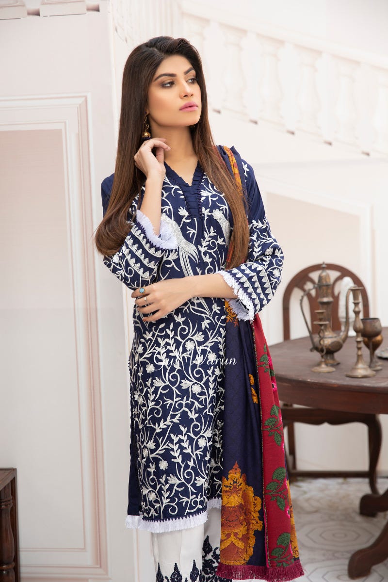 Luxury Winter Ready to Wear Collection by Gulwarun 01