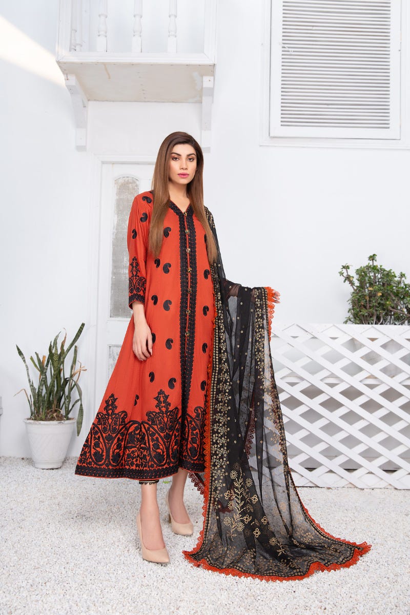 Ready to Wear 3pcs Embroidered Dress by Gulwarun 01