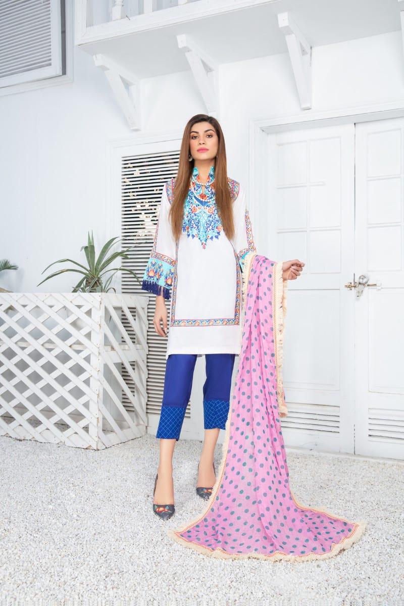 Ready to Wear 3pcs Embroidered Dress by Gulwarun 10