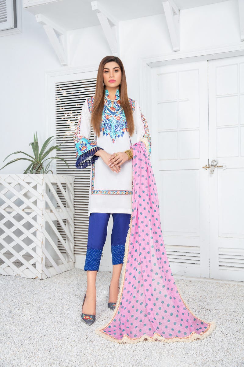 Ready to Wear 3pcs Embroidered Dress by Gulwarun 10
