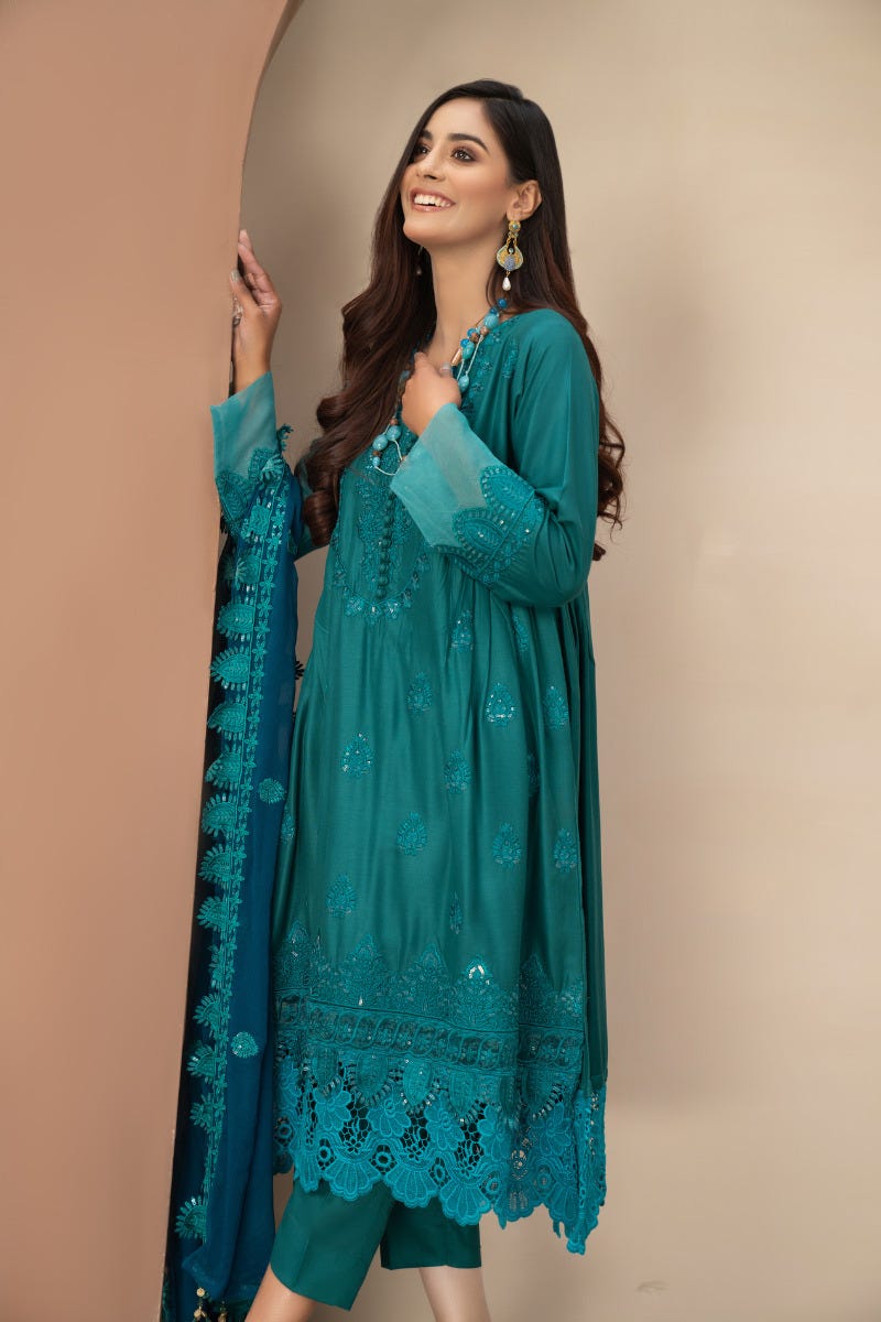 Winter Ready to Wear Linen Collection by Gulwarun 01