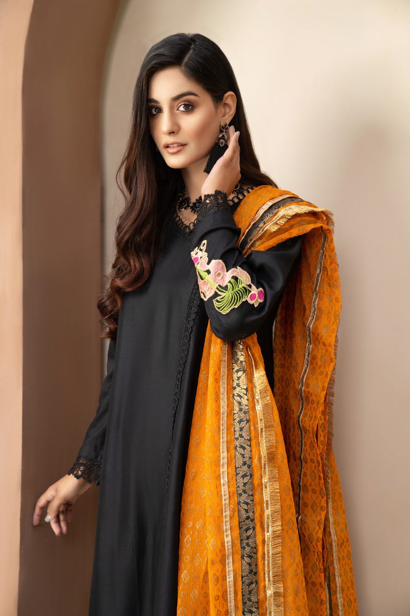 Winter Ready to Wear Linen Collection by Gulwarun 05