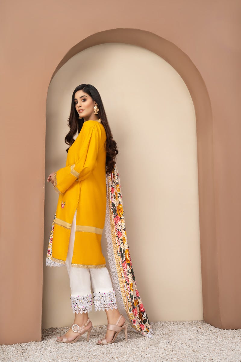 Winter Ready to Wear Linen Collection by Gulwarun 11
