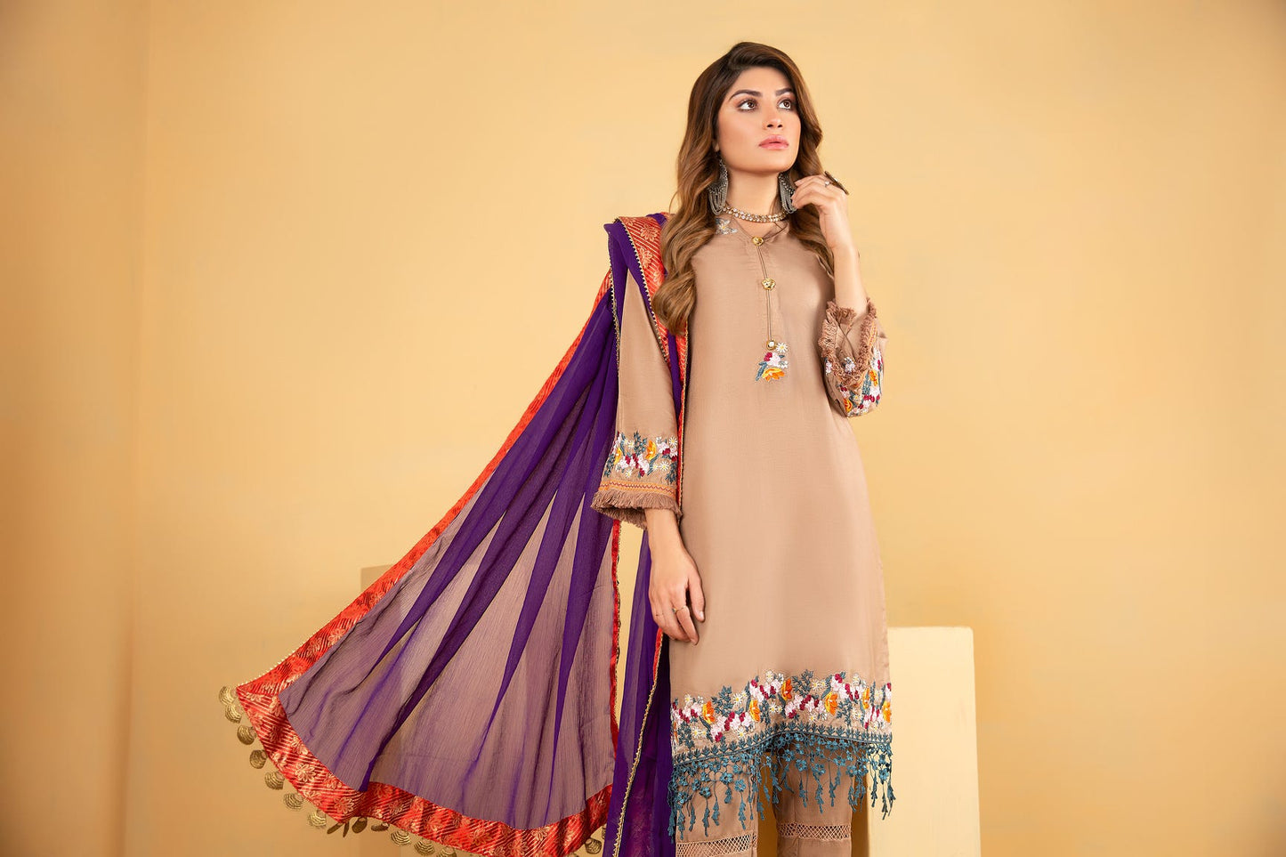 Ready to Wear Embroidered Pret Collection by Gulwarun 07