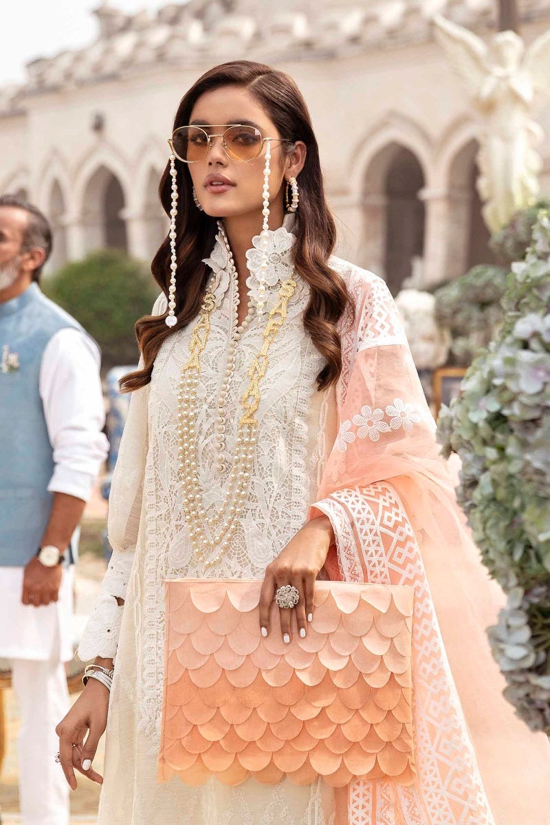 Sana Safinaz Luxury Lawn Ready to Wear Collection 1A