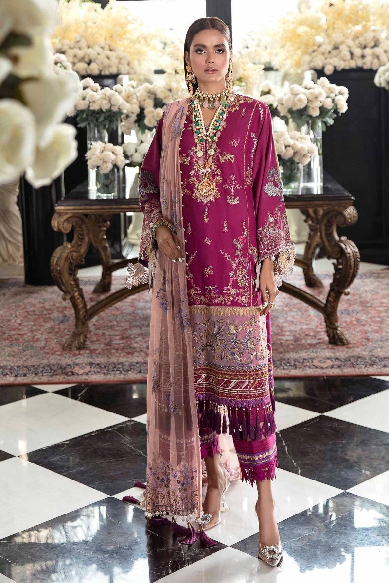 Sana Safinaz Luxury Lawn Ready to Wear Collection 04A