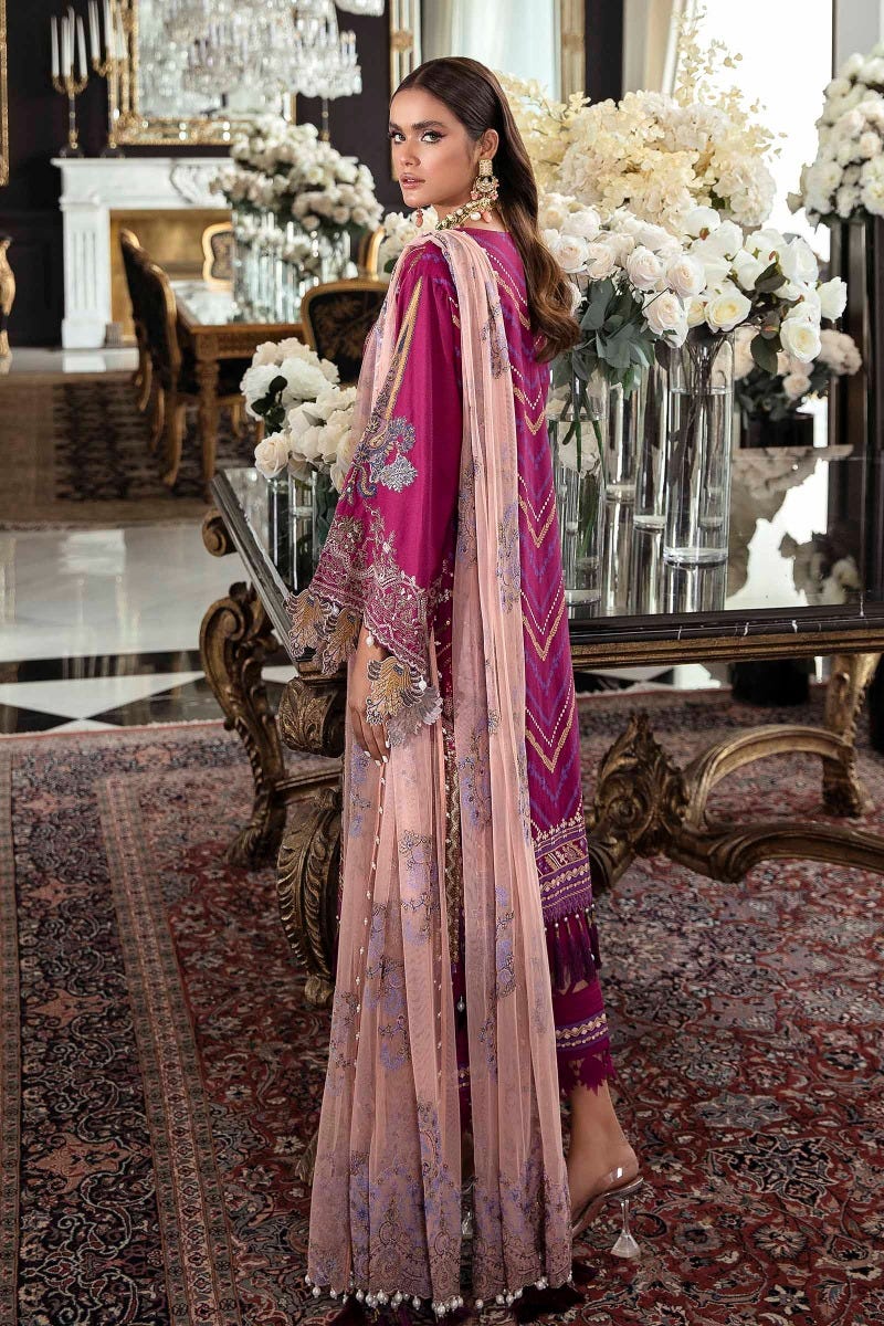 Sana Safinaz Luxury Lawn Ready to Wear Collection 04A