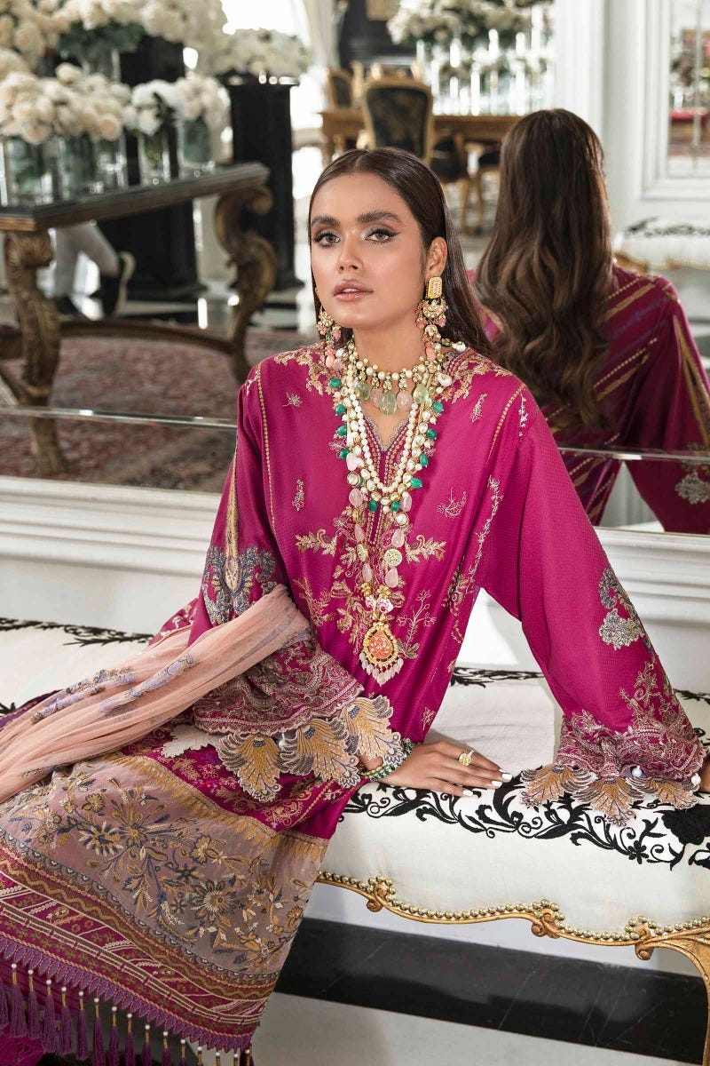 Sana Safinaz Luxury Lawn Ready to Wear Collection 04A