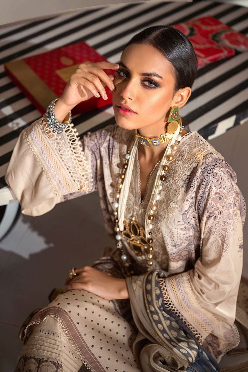 Sana Safinaz Muzlin Winter Ready to Wear Collection 8B