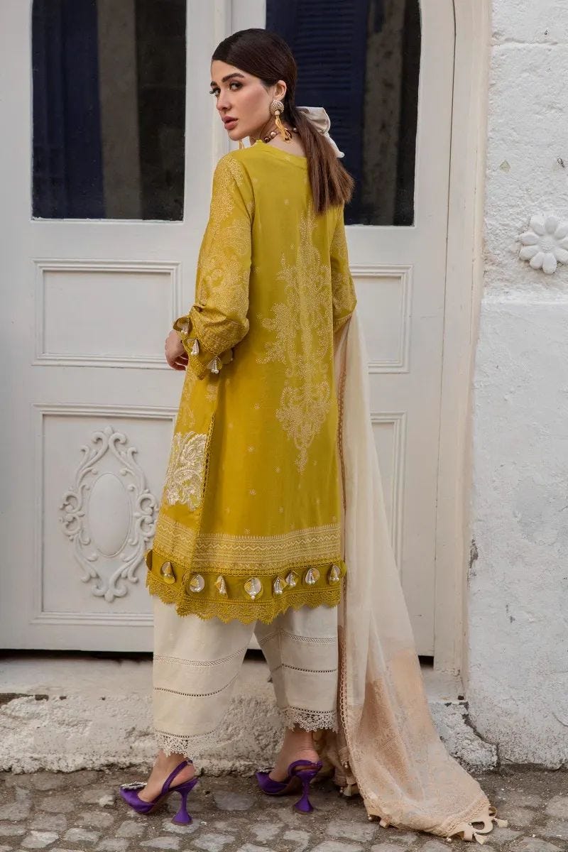 Sana Safinaz Ready to Wear Muzlin 3 Pcs Lawn Collection 01B
