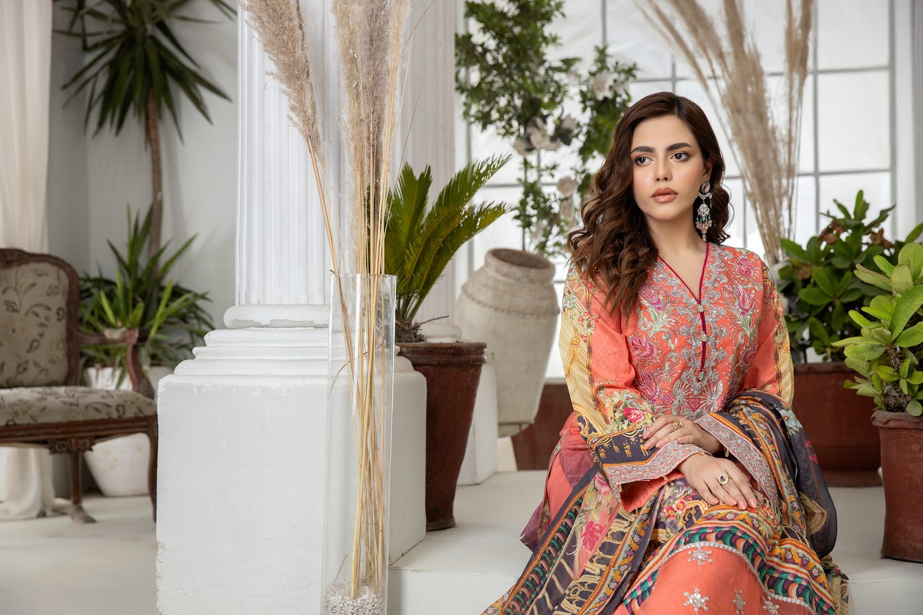 Luxury Lawn Ready to Wear Eid Collection by Mona 04