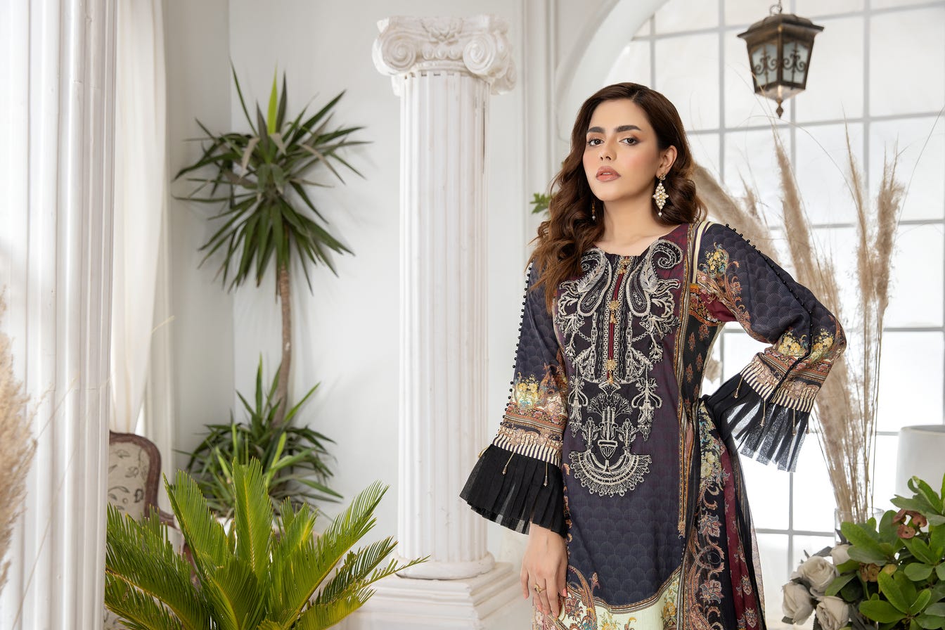 Luxury Lawn Ready to Wear Eid Collection by Mona 03