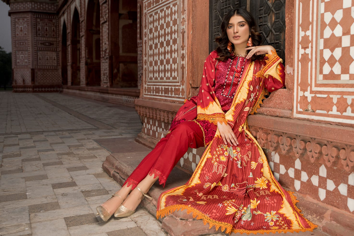 Winter Ready to Wear Khadar Emrboidered Collection by Sakeena Hasan 07