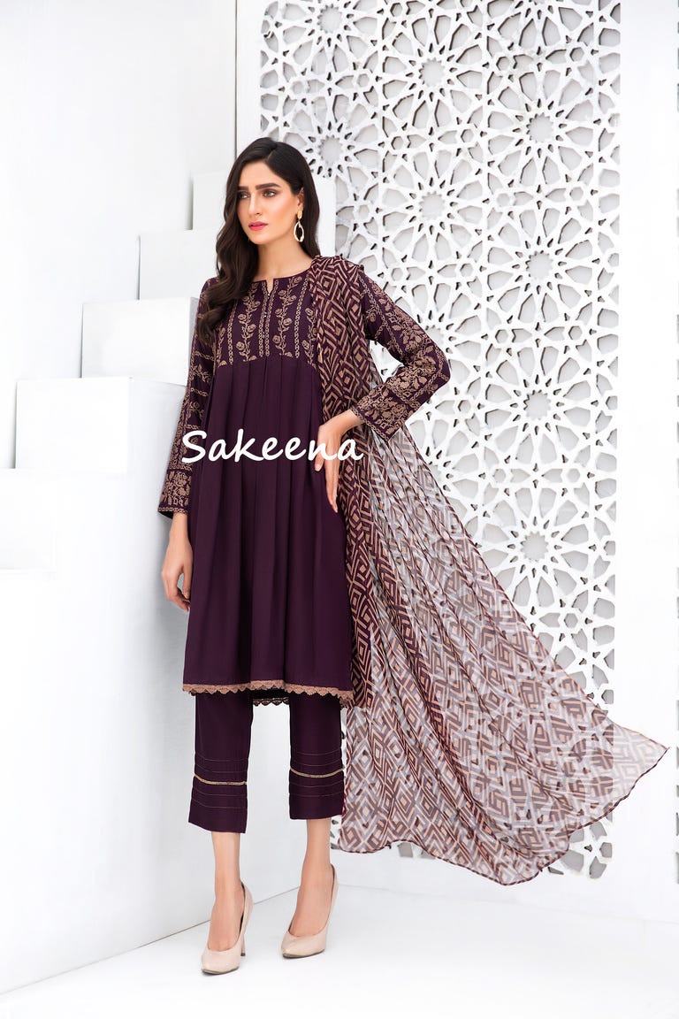 Winter Ready to Wear 3 Pcs Collection by Sakeena Hasan 08