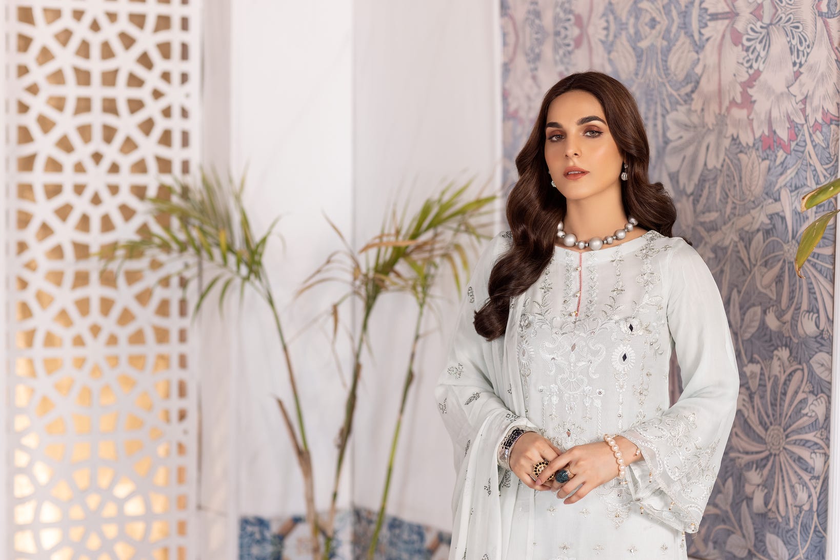Women Chiffon Collection with Handwork by Simrans 02