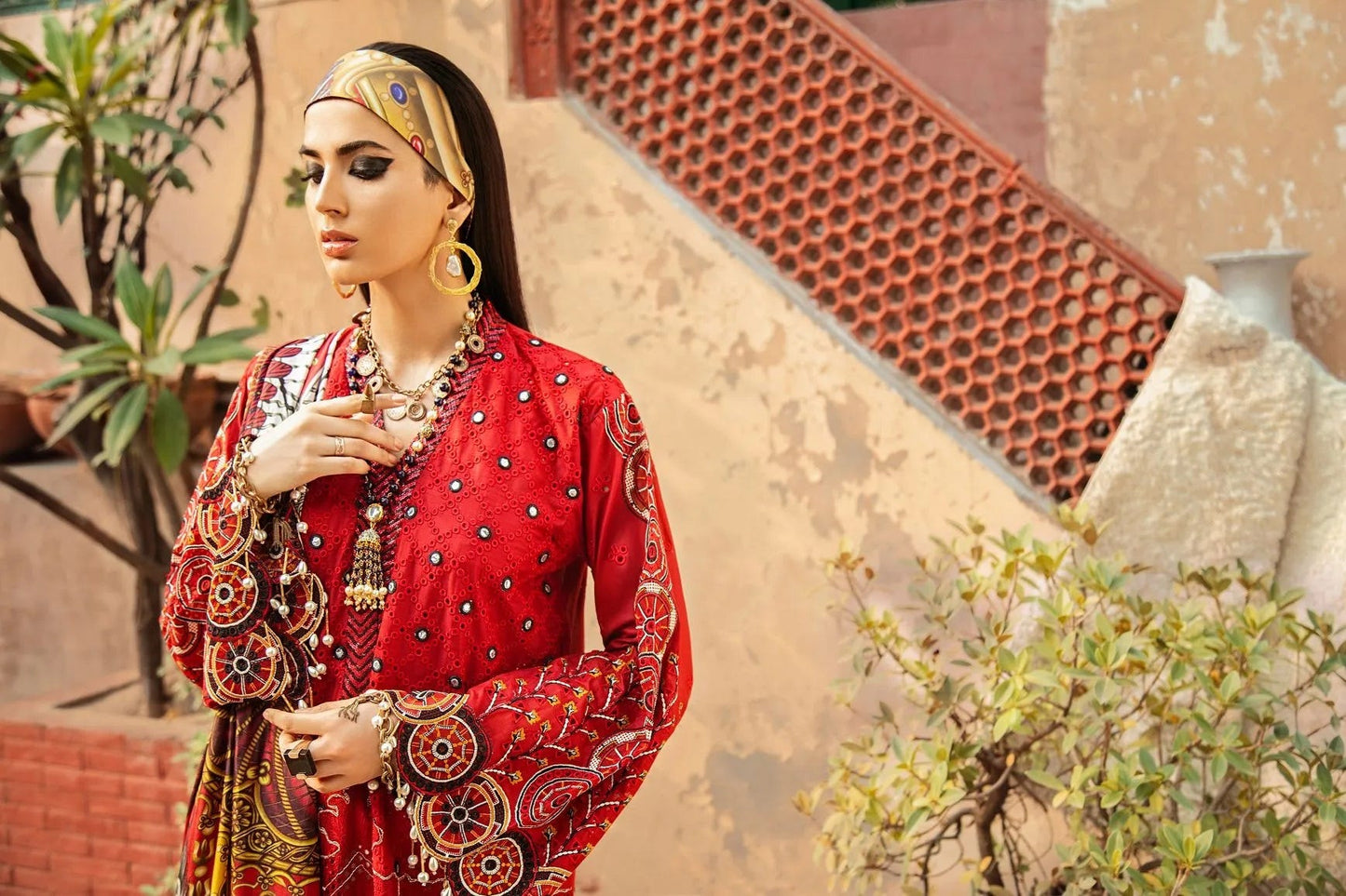 Luxury Lawn Ready to Wear Collection by Vitalia 05