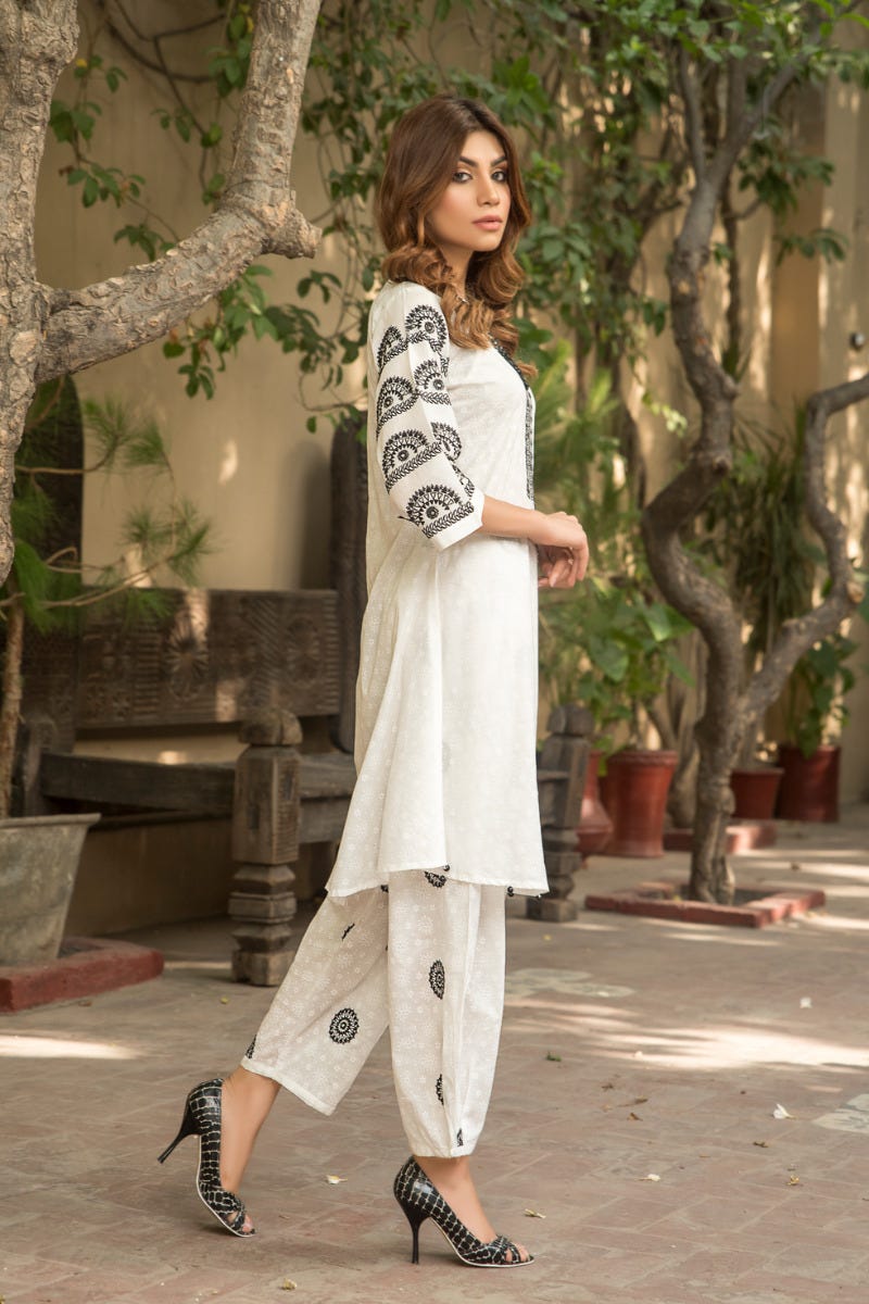 Eid Ready to Wear 2 Pcs Collection by Zaiwa 16
