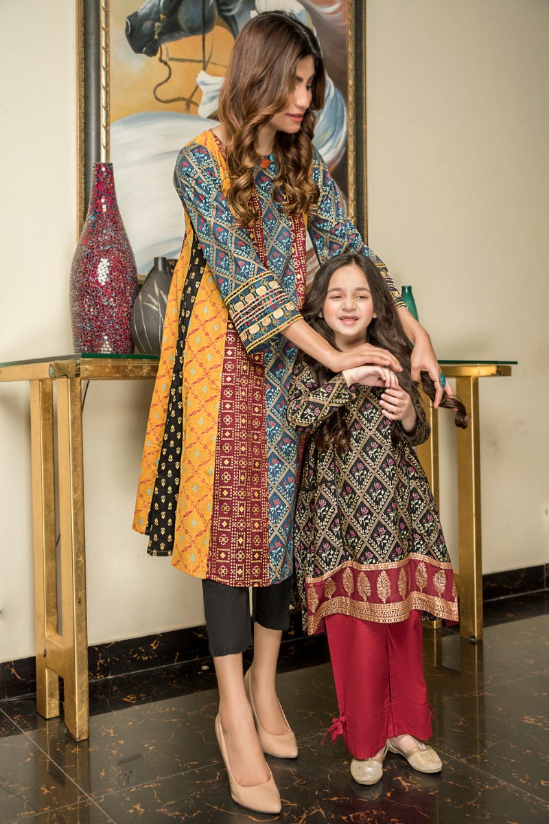 Girls Ready to Wear Lawn Kurta 15